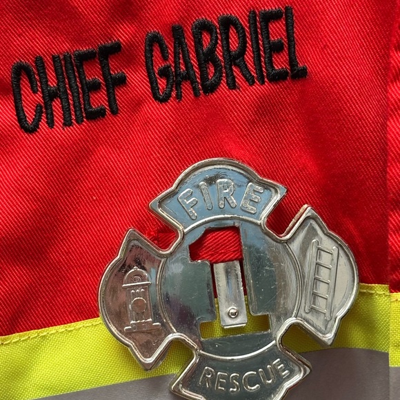 Melissa & Doug Boy’s Red Firefighter Jacket for 5-6 year olds - Picture 2 of 14